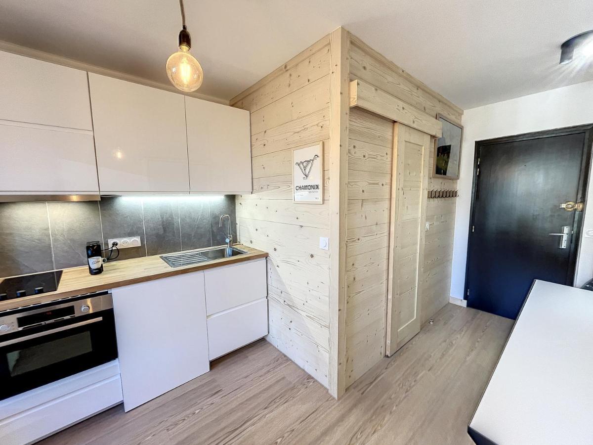 Superbe Studio Refait A Neuf Et Tout Equipe Avec Parking Chamonix Exterior photo